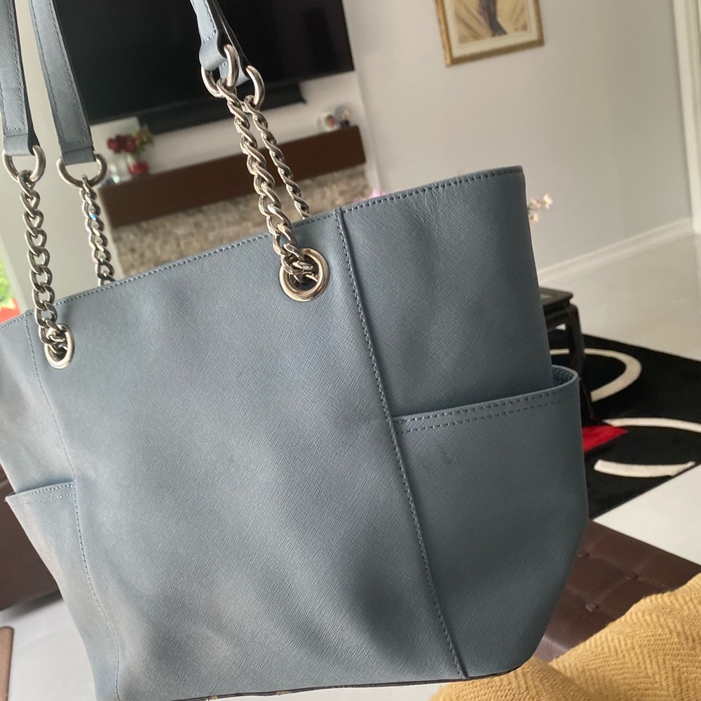 Calvin Klein blue purse - Picture 2 of 7